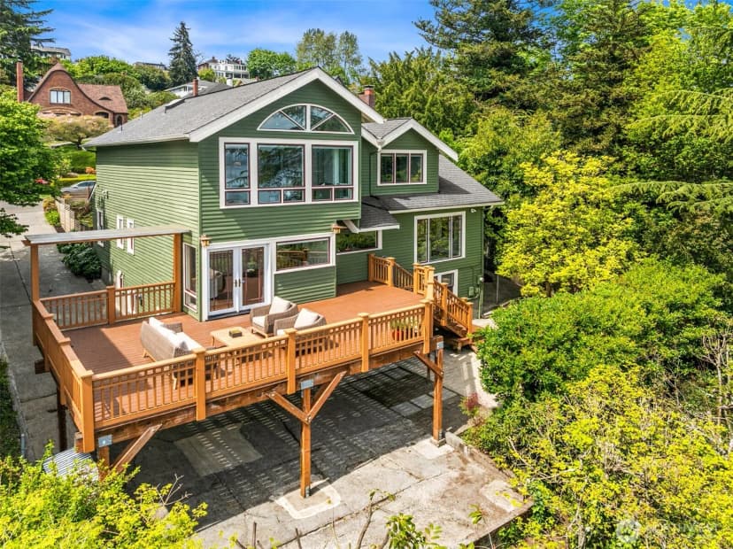 Property photo for 1414 Lake Washington Boulevard S, Seattle photo 25
