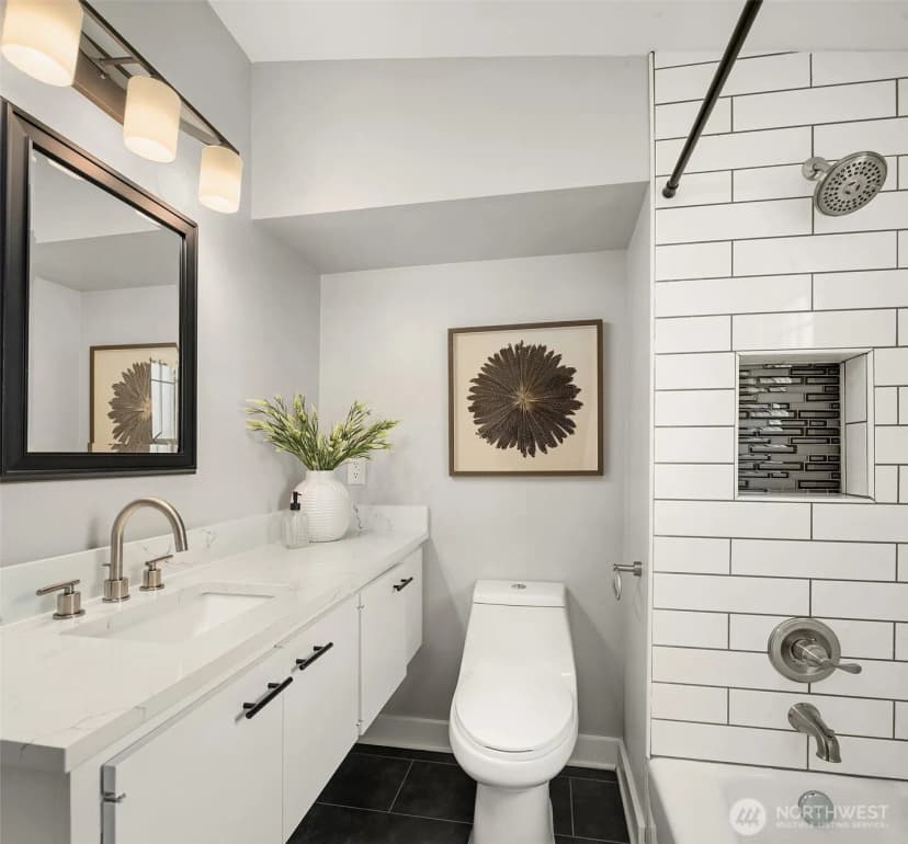 Property photo for 1414 Lake Washington Boulevard S, Seattle photo 34