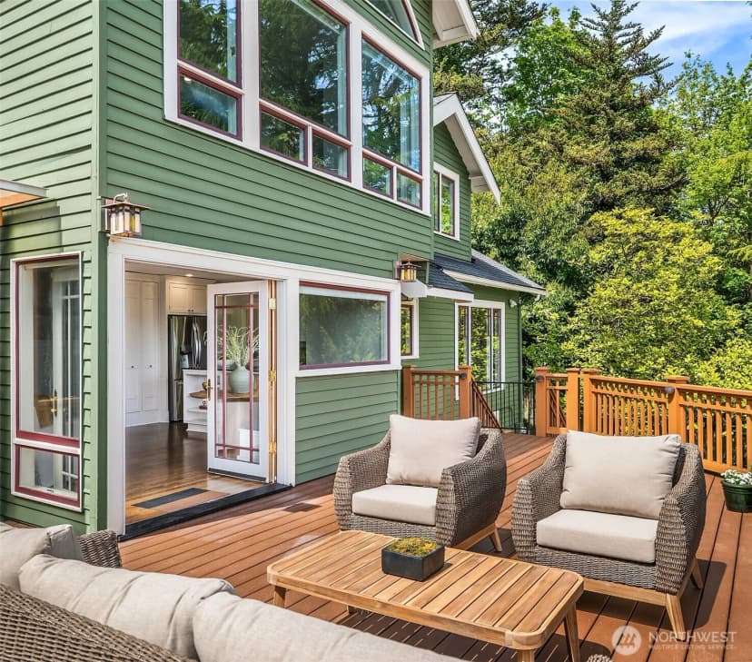 Property photo for 1414 Lake Washington Boulevard S, Seattle photo 23