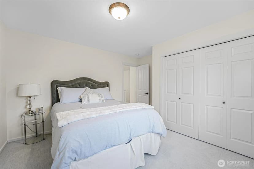 Property photo for 7124 Chanticleer Avenue Se, Snoqualmie photo 20