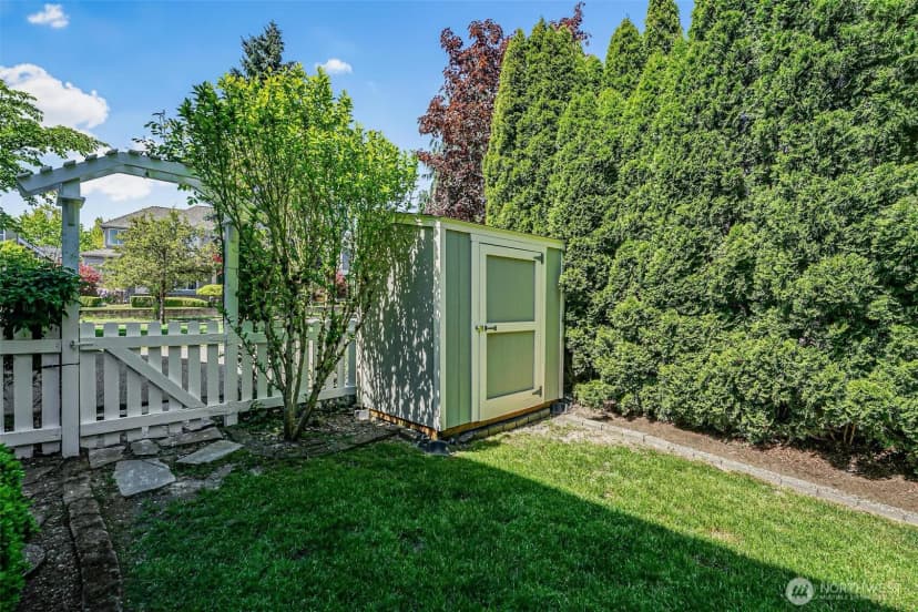 Property photo for 7124 Chanticleer Avenue Se, Snoqualmie photo 35