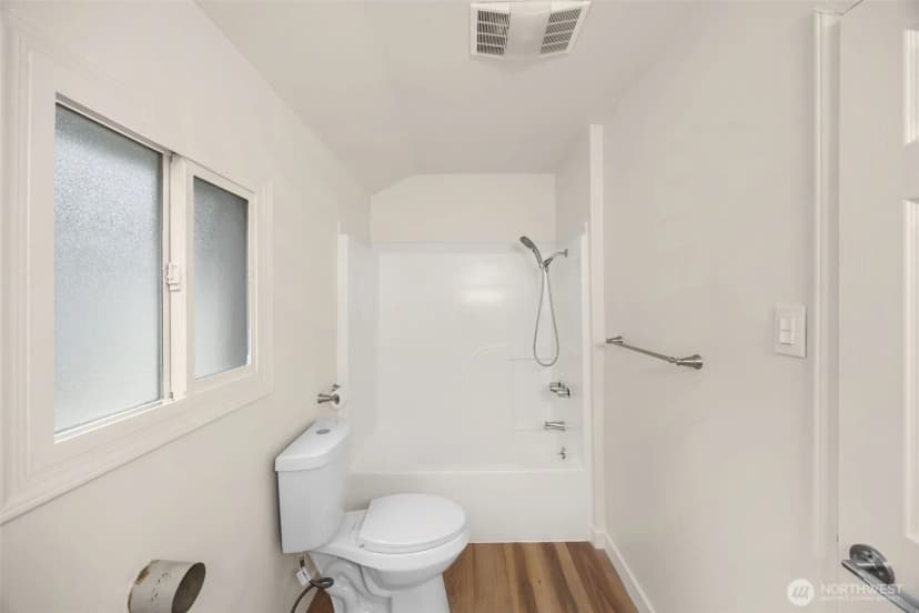 Property photo for 12235 43rd Avenue S, Seattle photo 12