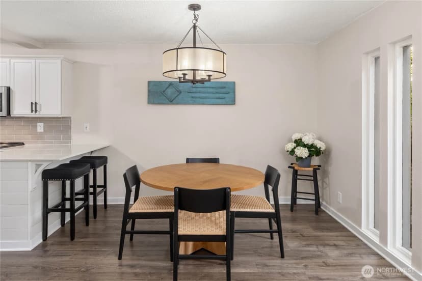 Property photo for 1425 S Puget Drive #i 2, Renton photo 6