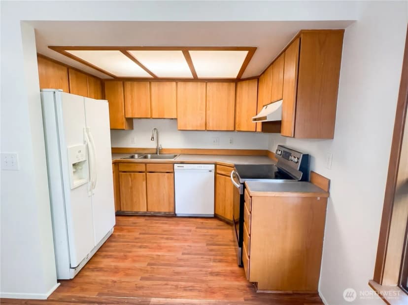 Property photo for 515 Thistle Street, Port Angeles photo 2