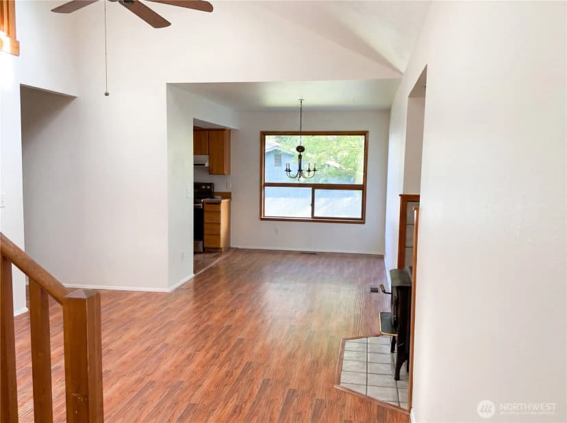 Property photo for 515 Thistle Street, Port Angeles photo 16