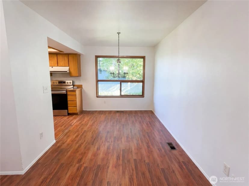Property photo for 515 Thistle Street, Port Angeles photo 5