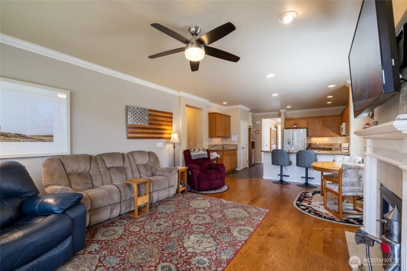 Property photo for 8304 Vashon Drive Ne, Lacey photo 16