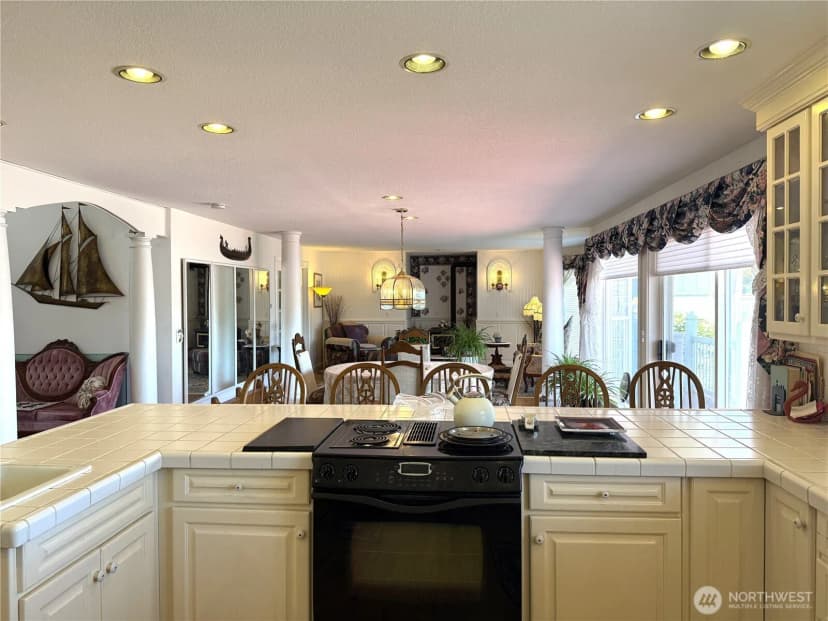 Property photo for 34100 G Street, Ocean Park photo 17