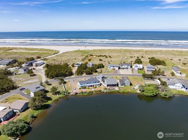 Property photo for 34100 G Street, Ocean Park photo 4