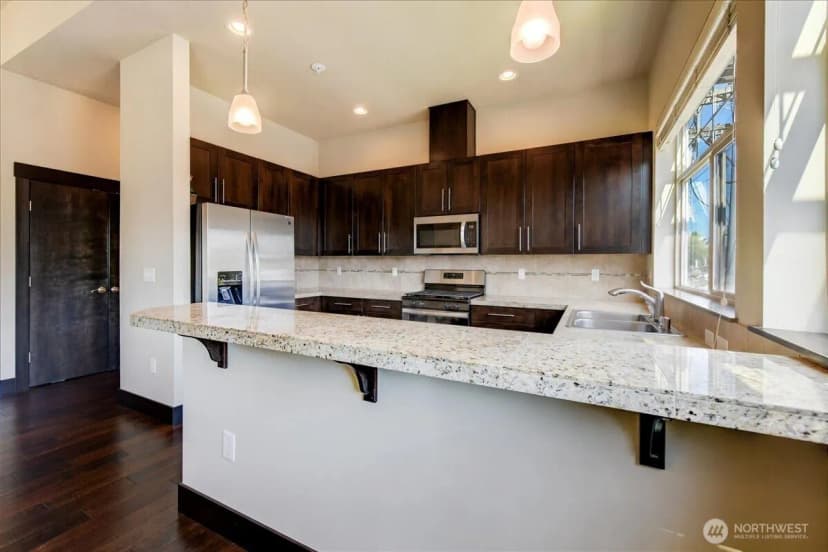 Property photo for 4020 Ne 3rd Place #b, Renton photo 24