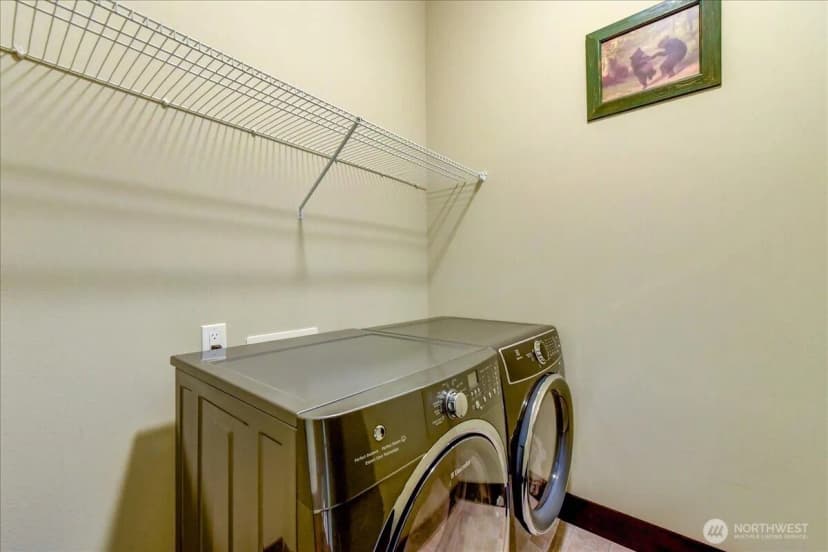 Property photo for 4020 Ne 3rd Place #b, Renton photo 33