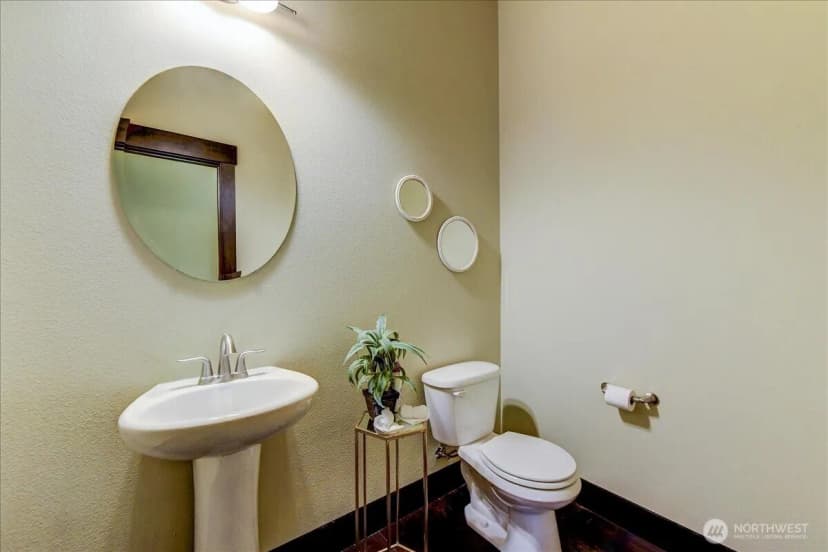 Property photo for 4020 Ne 3rd Place #b, Renton photo 32