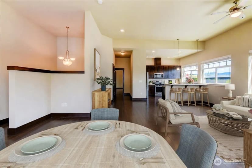 Property photo for 4020 Ne 3rd Place #b, Renton photo 11