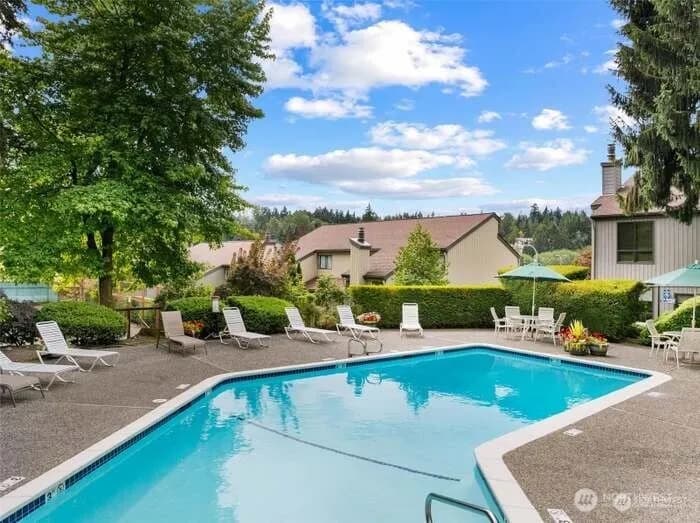 Property photo for 10840 Ne 35th Place #2, Bellevue photo 27