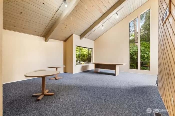 Property photo for 10840 Ne 35th Place #2, Bellevue photo 32