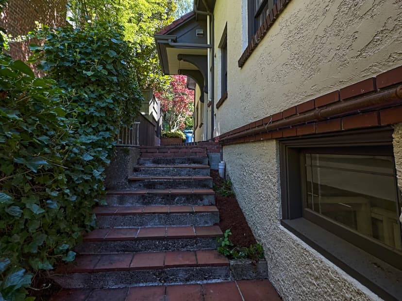Property photo for 700 W Prospect Street, Seattle photo 36