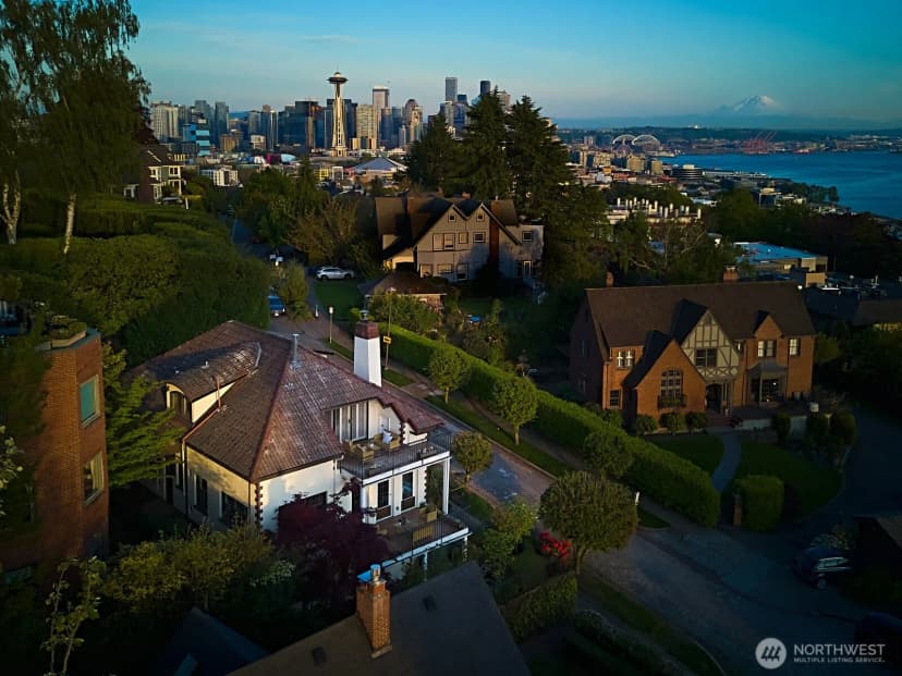 Property photo for 700 W Prospect Street, Seattle photo 40