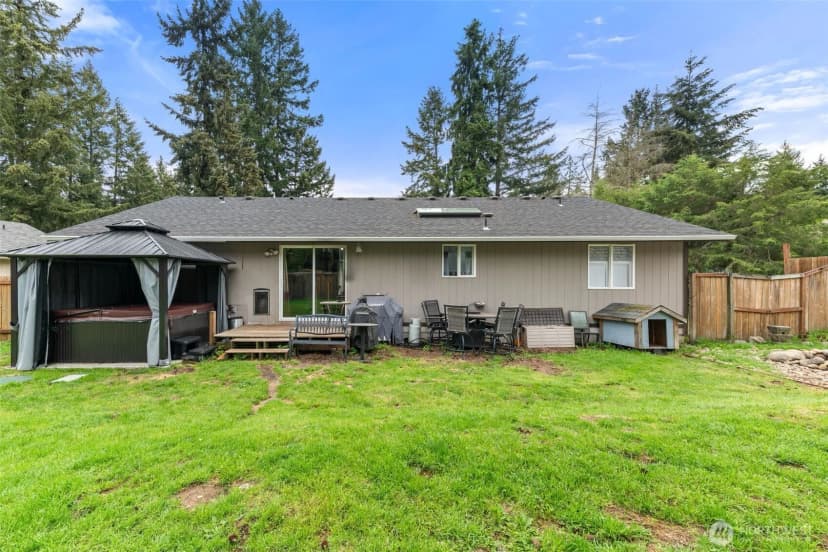 Property photo for 18107 E Clear Lake Boulevard Se, Yelm photo 19