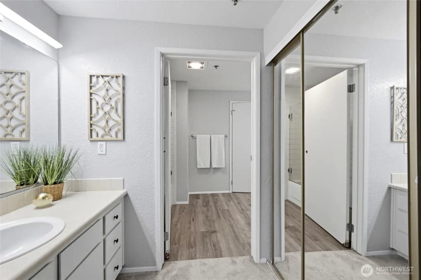 Property photo for 25005 98th Place S #c102, Kent photo 17