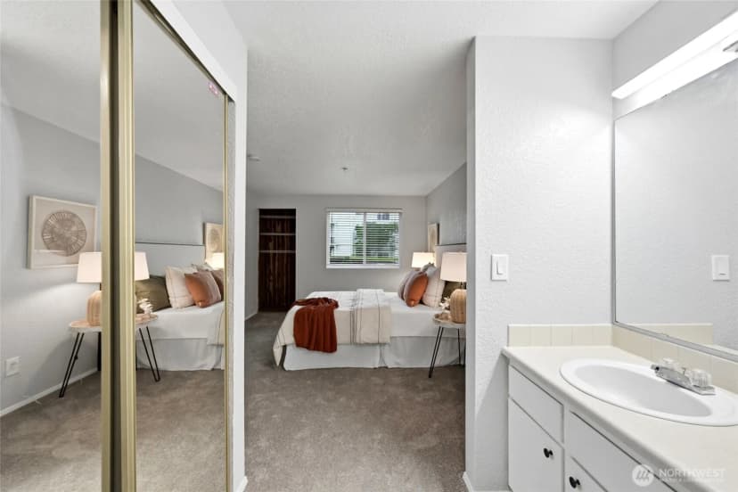Property photo for 25005 98th Place S #c102, Kent photo 19