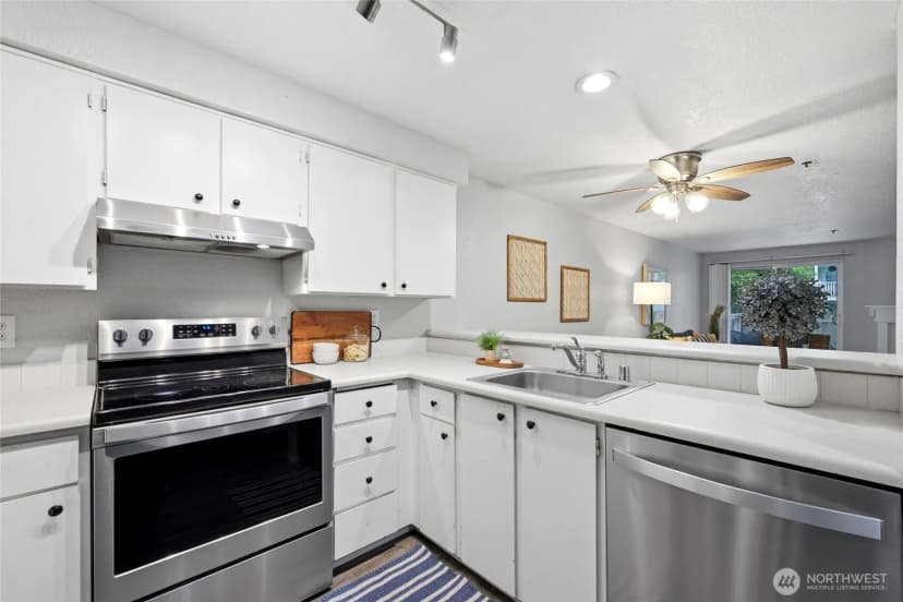 Property photo for 25005 98th Place S #c102, Kent photo 5