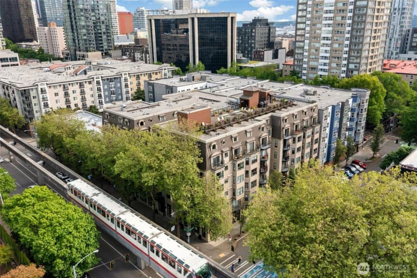 Property photo for 425 Vine Street #421, Seattle photo 24