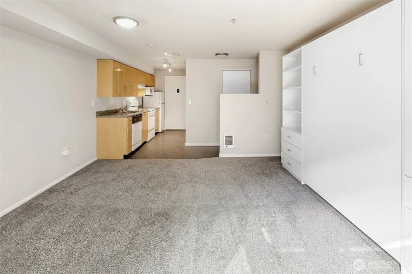 Property photo for 425 Vine Street #421, Seattle photo 9