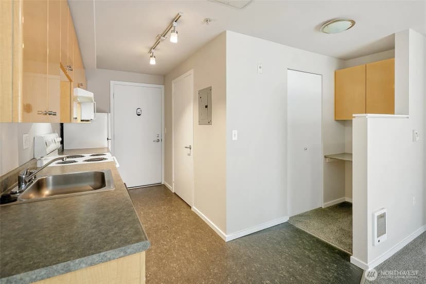 Property photo for 425 Vine Street #421, Seattle photo 8