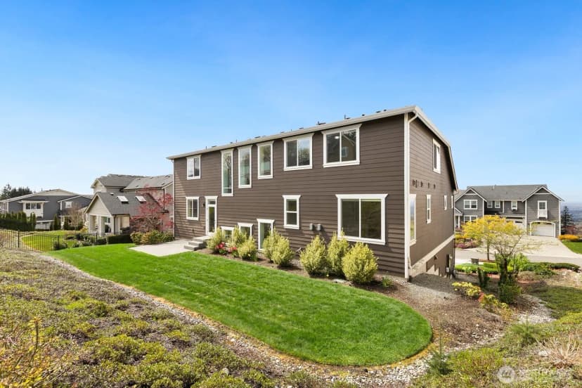 Property photo for 7050 171st Avenue Se, Bellevue photo 28