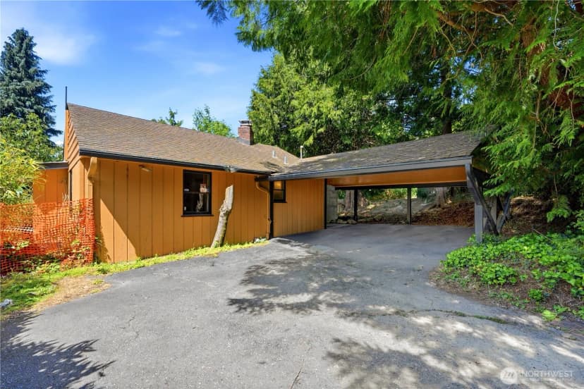 Property photo for 2521 103 Avenue Se, Bellevue photo 37
