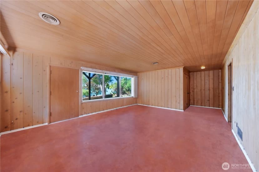 Property photo for 2521 103 Avenue Se, Bellevue photo 30