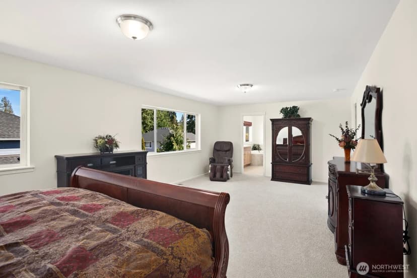 Property photo for 14625 Meridian Drive Se, Lynnwood photo 20