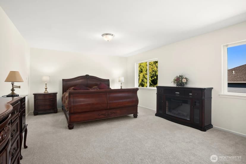 Property photo for 14625 Meridian Drive Se, Lynnwood photo 19