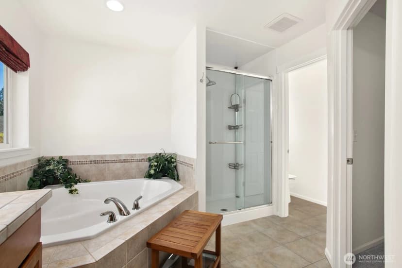 Property photo for 14625 Meridian Drive Se, Lynnwood photo 22