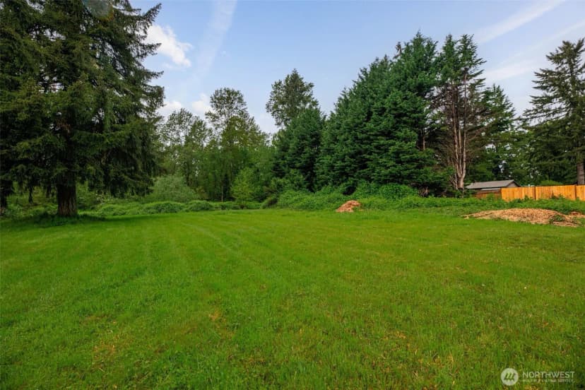 Property photo for 12605 Tdb 176th Avenue Ne, Woodinville