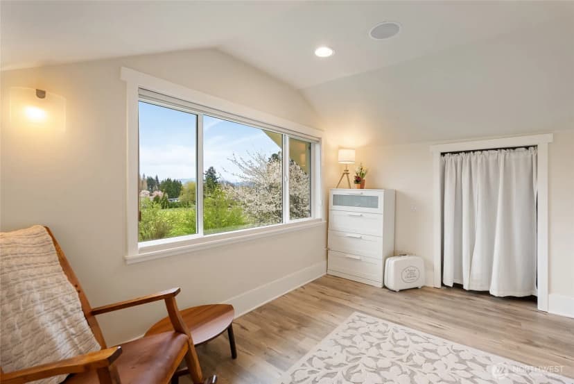 Property photo for 3910 Cliffside Drive, Bellingham photo 25