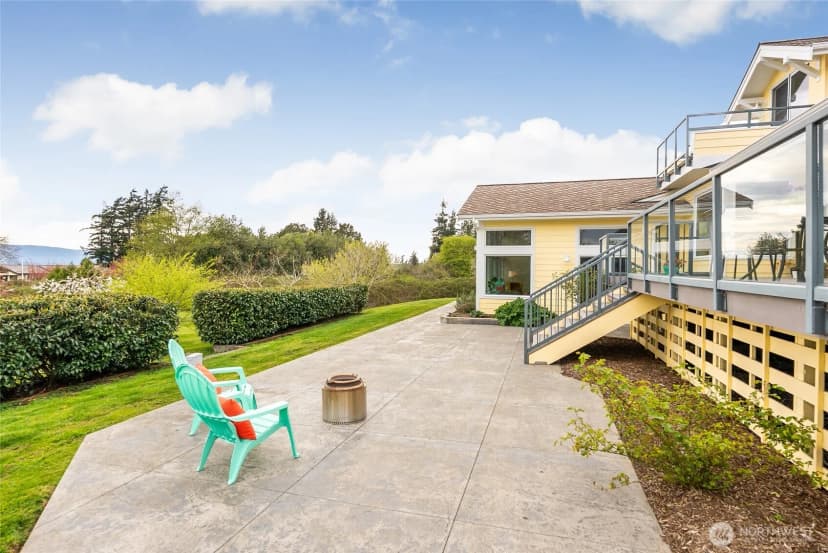 Property photo for 3910 Cliffside Drive, Bellingham photo 38