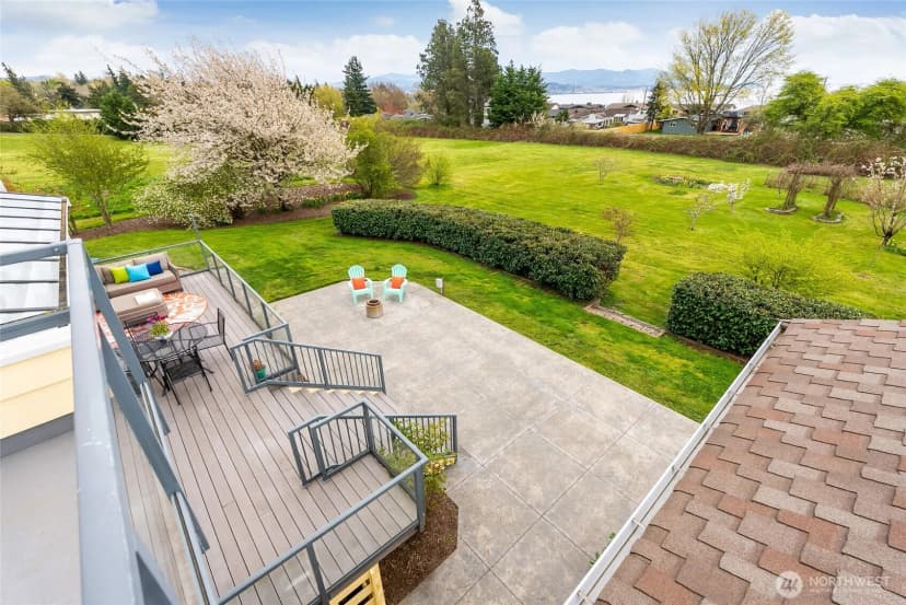 Property photo for 3910 Cliffside Drive, Bellingham photo 5