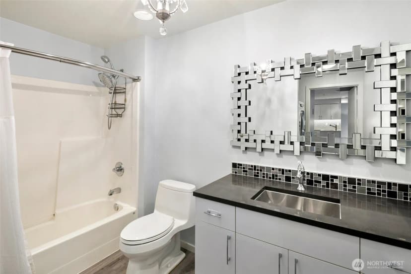 Property photo for 425 Vine Street #614, Seattle photo 17