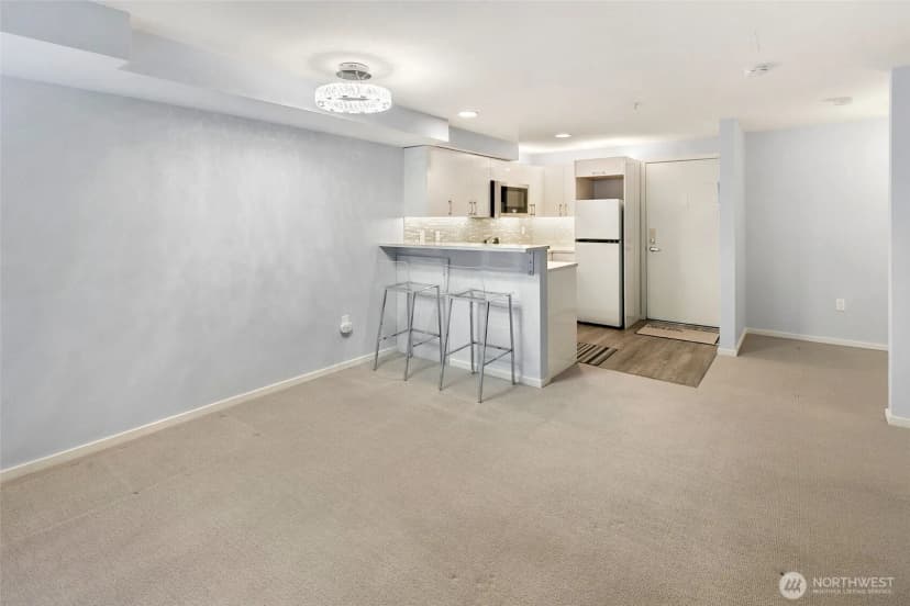 Property photo for 425 Vine Street #614, Seattle photo 10