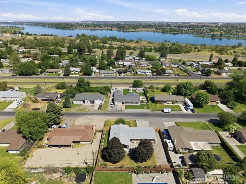 Property photo for 6411 W Willamette Ave, Kennewick photo 27