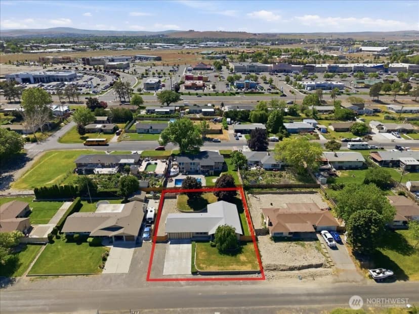 Property photo for 6411 W Willamette Ave, Kennewick photo 31
