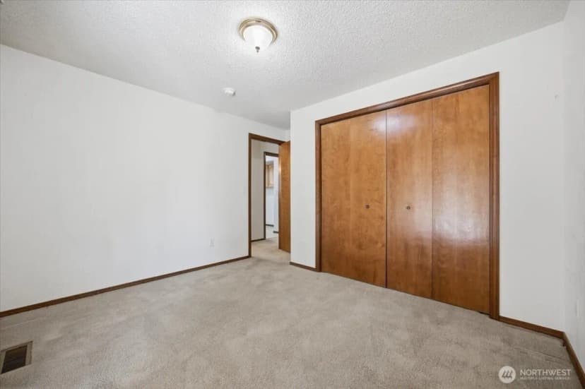 Property photo for 6411 W Willamette Ave, Kennewick photo 19