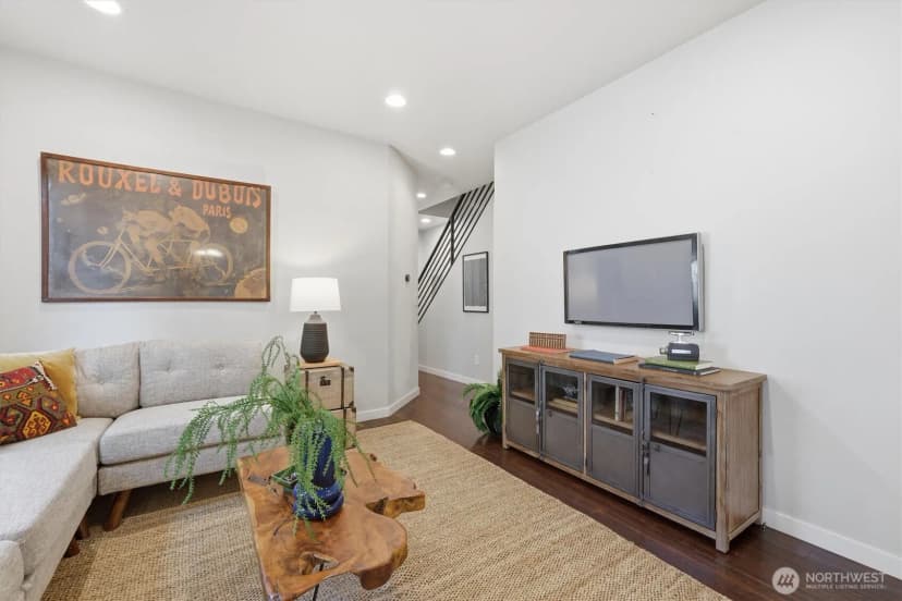 Property photo for 6211 Carleton Avenue S, Seattle photo 13