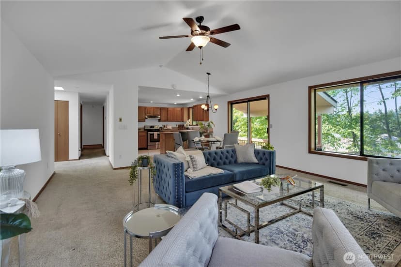 Property photo for 14006 Se 158th Street, Renton photo 5