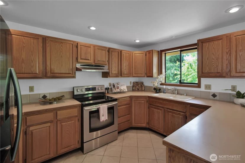 Property photo for 14006 Se 158th Street, Renton photo 7