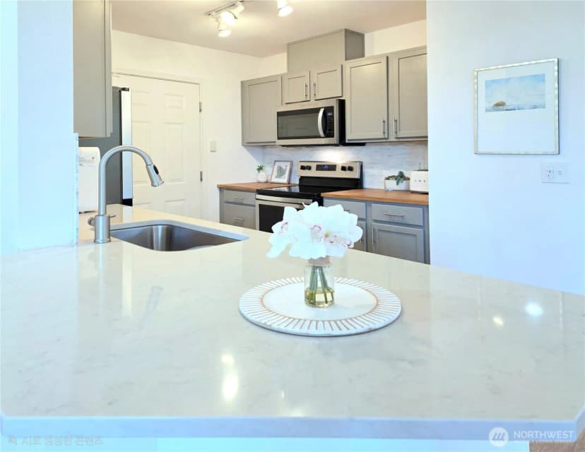 Property photo for 1101 63rd Street Se #f, Auburn photo 12