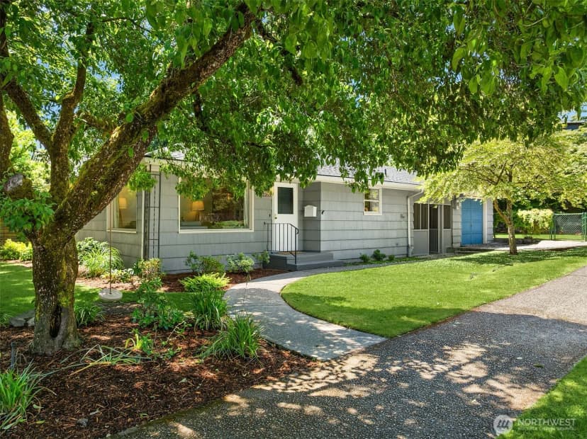Property photo for 2265 Ne 73rd Street, Seattle photo 31