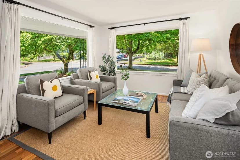 Property photo for 2265 Ne 73rd Street, Seattle photo 6