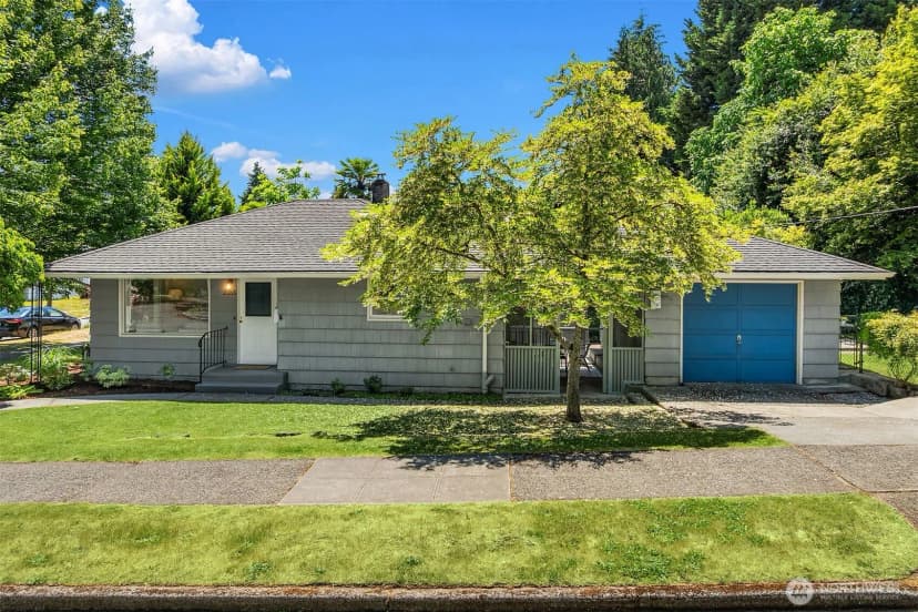 Property photo for 2265 Ne 73rd Street, Seattle